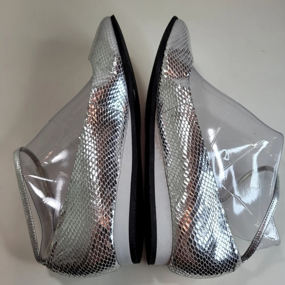 BCBG Silver Pauline Ankle Strap Wedge Shoes Size Women's 9.5 NEW with Defects - Picture 5 of 12